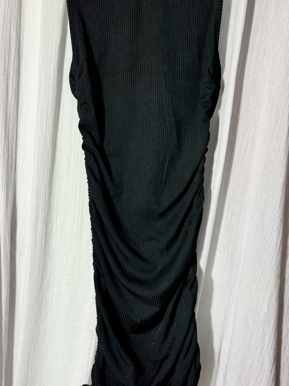 Sleek Black Ribbed Bodycon Dress